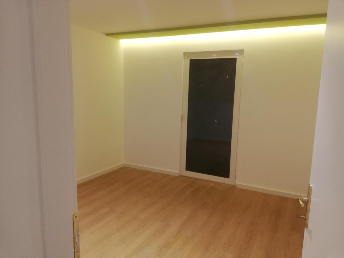 Home 12 Librazhet Eksteriør billede