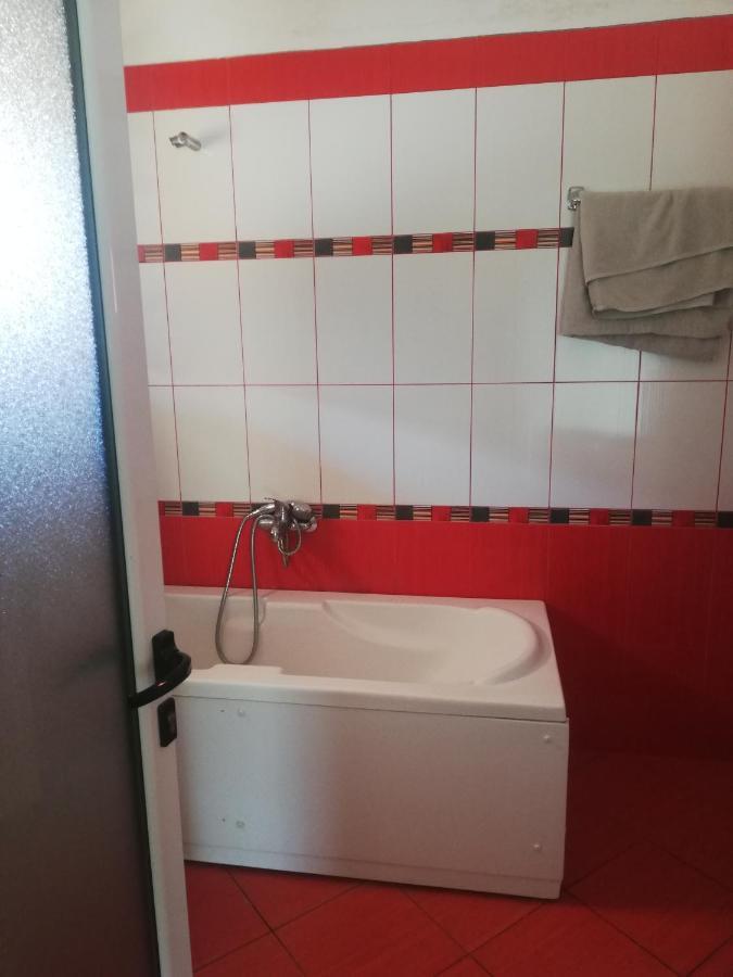 Home 12 Librazhet Eksteriør billede